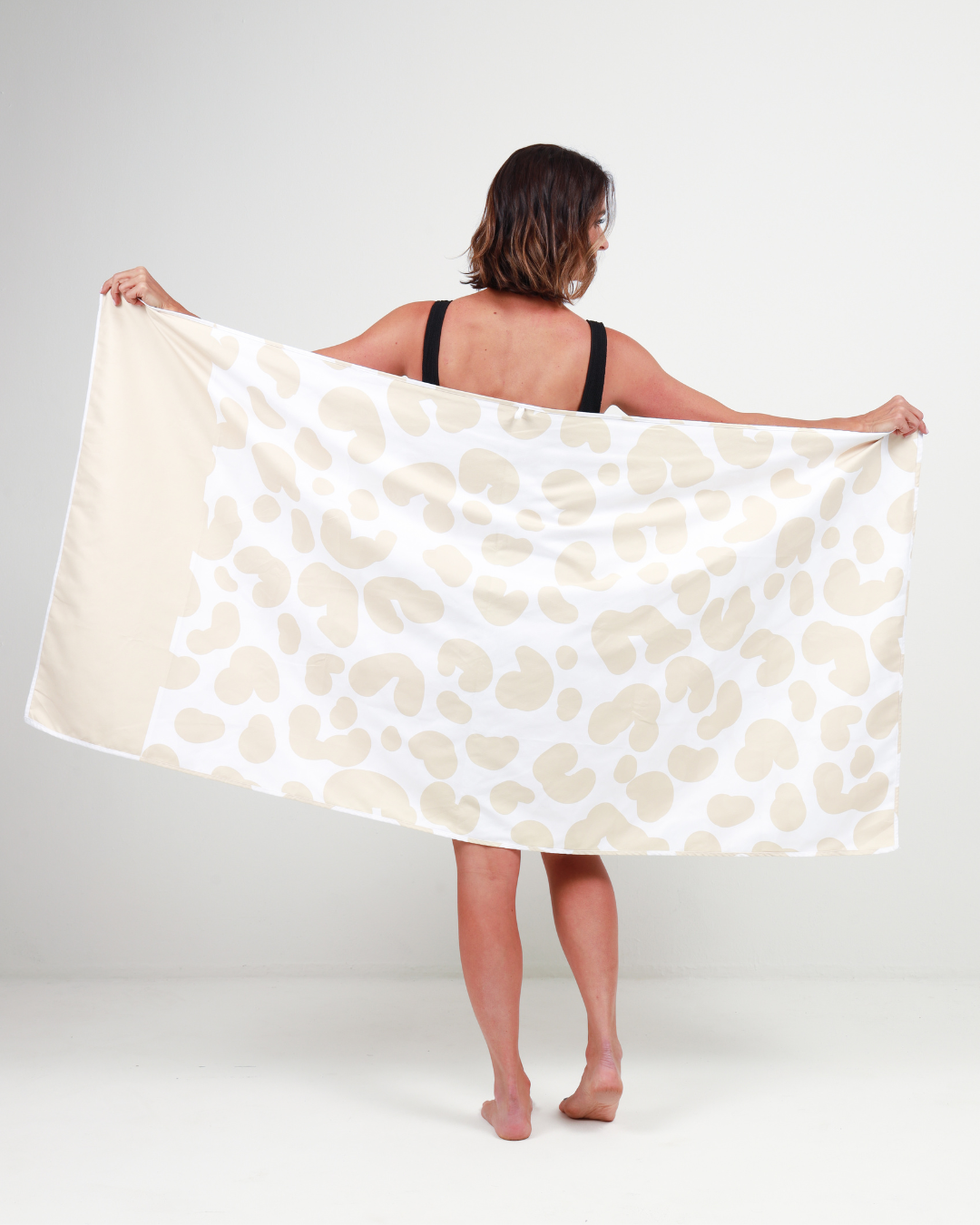 SALTII Smooth Towel | Animal Roses